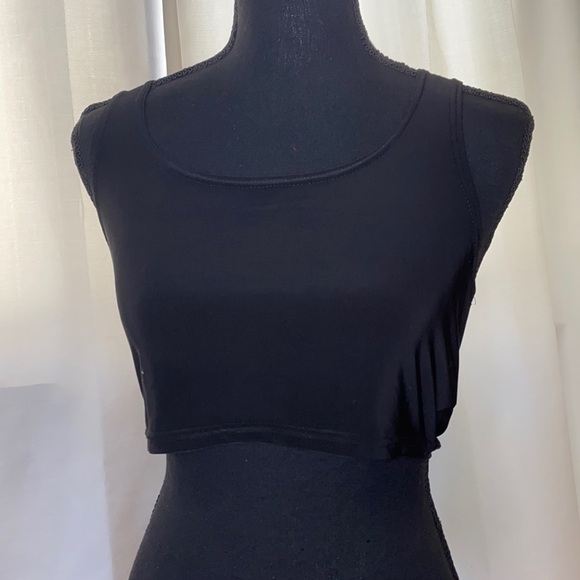 PRETTY LITTLE THING Basic Scoop Neck Crop Top (2 pack black/ recycled mocha) - Picture 3 of 4